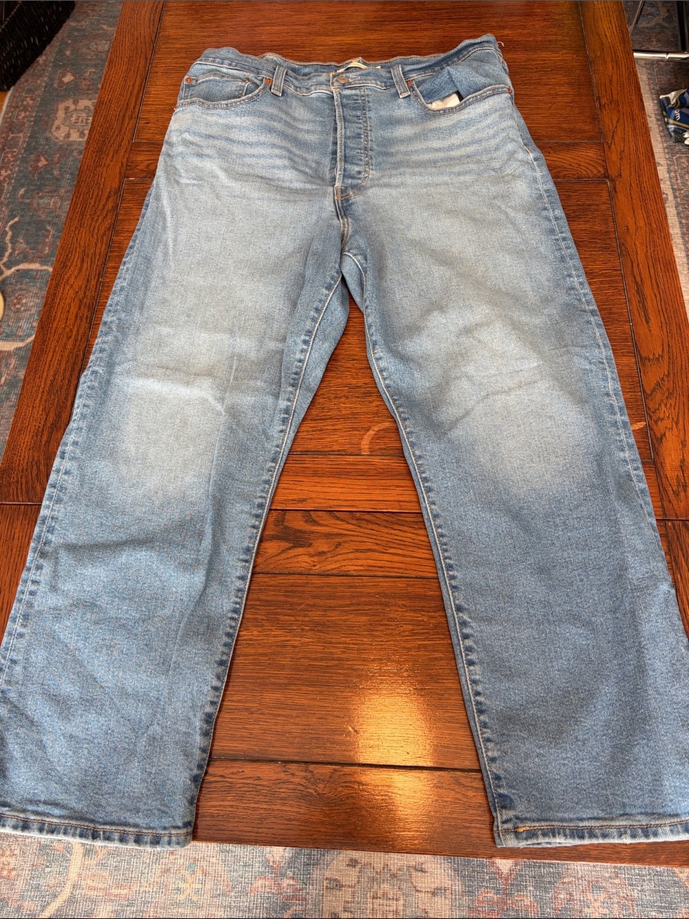 Levi’s Ribcage Straight Ankle  Light Blue Denim Jeans